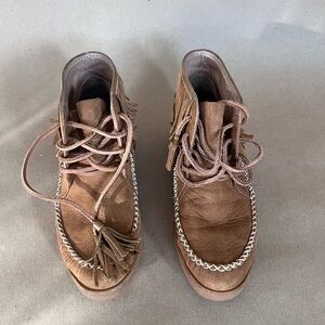 UGG Australia CALEB Chestnut Fringe Nubuck Slip-on Boots 1018944 Moccasins US 6
